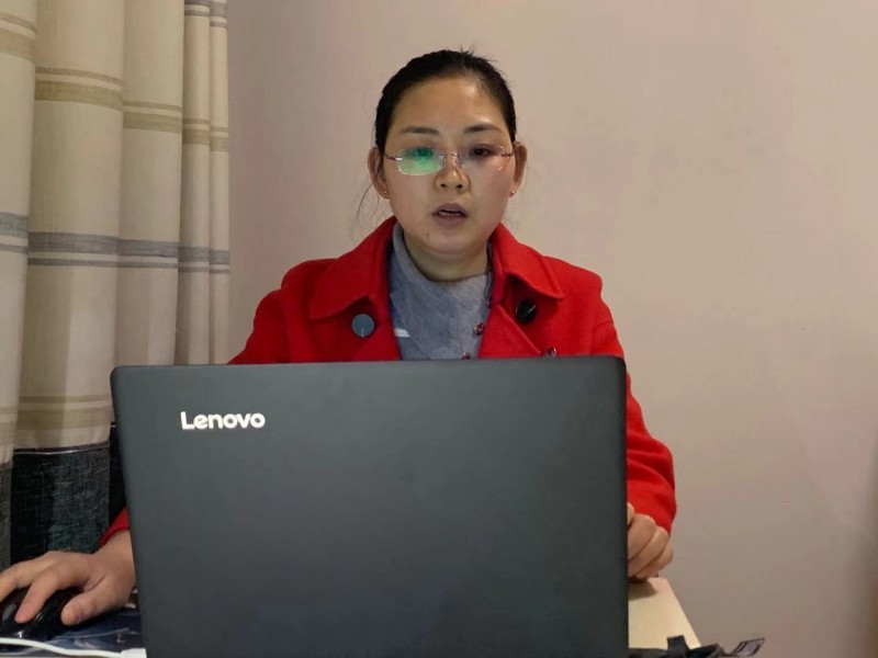 1612666850796016921.jpg 肿瘤科护士长 赖修红 主管护师_conew1.jpg